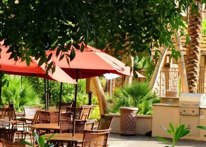 Tahiti Village Resort & Spa